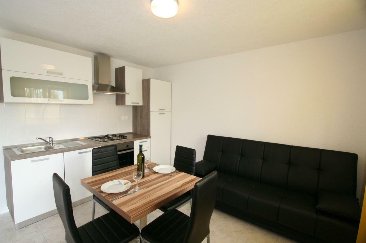 Apartments Hodzic سيلو المظهر الخارجي الصورة